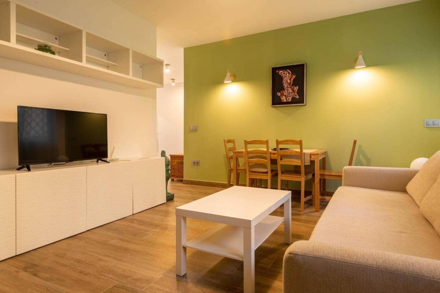 La Pimentera Central Apartments - Con Patio Privado ماربيا المظهر الخارجي الصورة